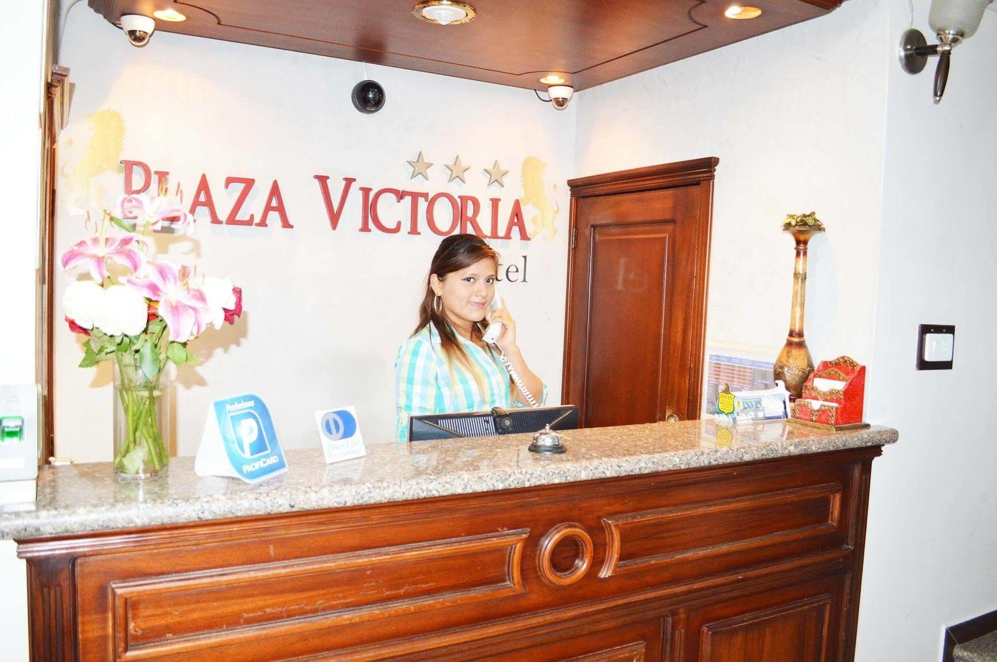Hotel Plaza Victoria Ibarra Exterior photo
